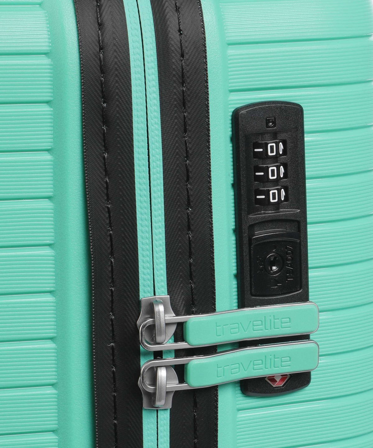 Travelite Orbita Spinner (4 wheels) grün