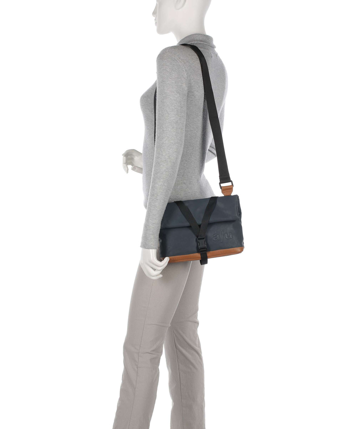 Aunts & Uncles Japan Yao Crossbody bag cosmic voi