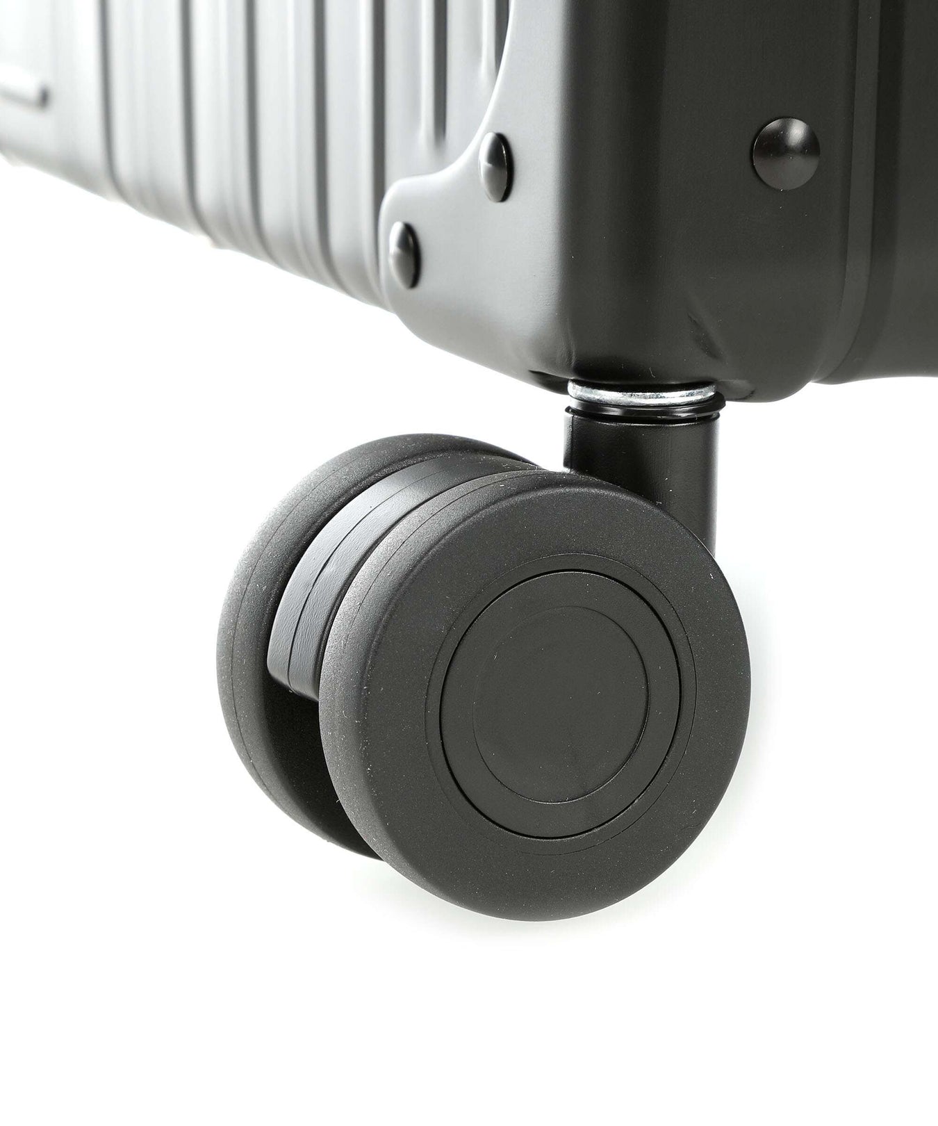 Aleon 17 Deluxe Spinner (4 wheels) onyx