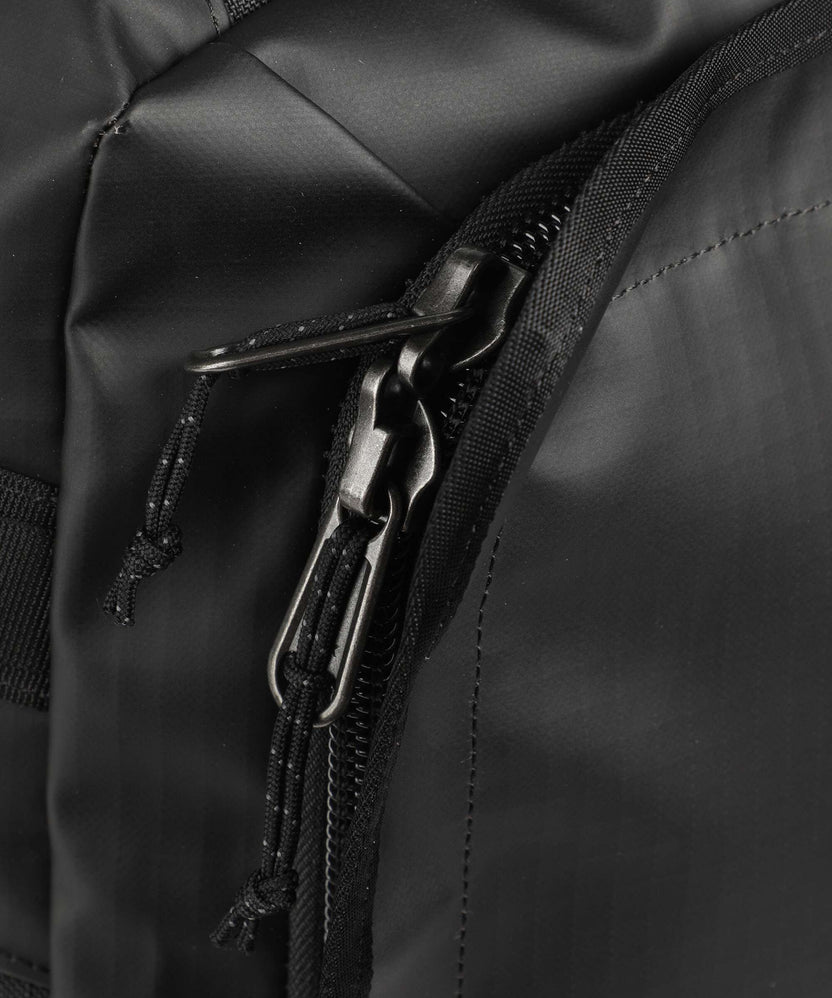 Patagonia Black Hole 40 Travel bag with wheels black w/black