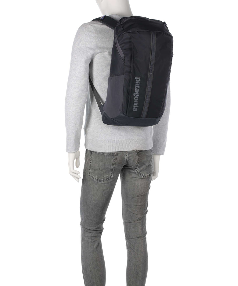 Patagonia Black Hole 25 Backpack kaleido black