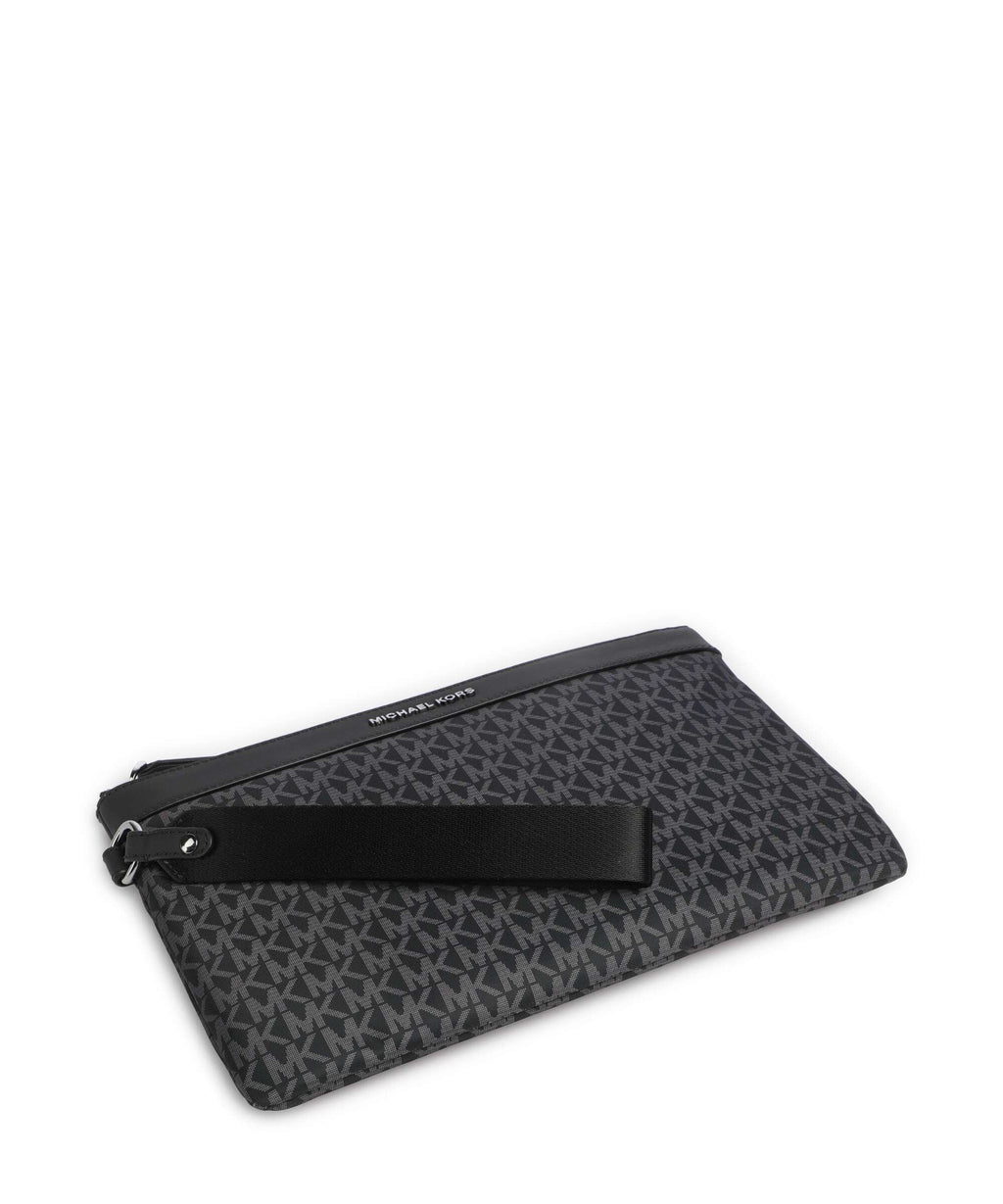 Michael Kors Brooklyn Wristlet black