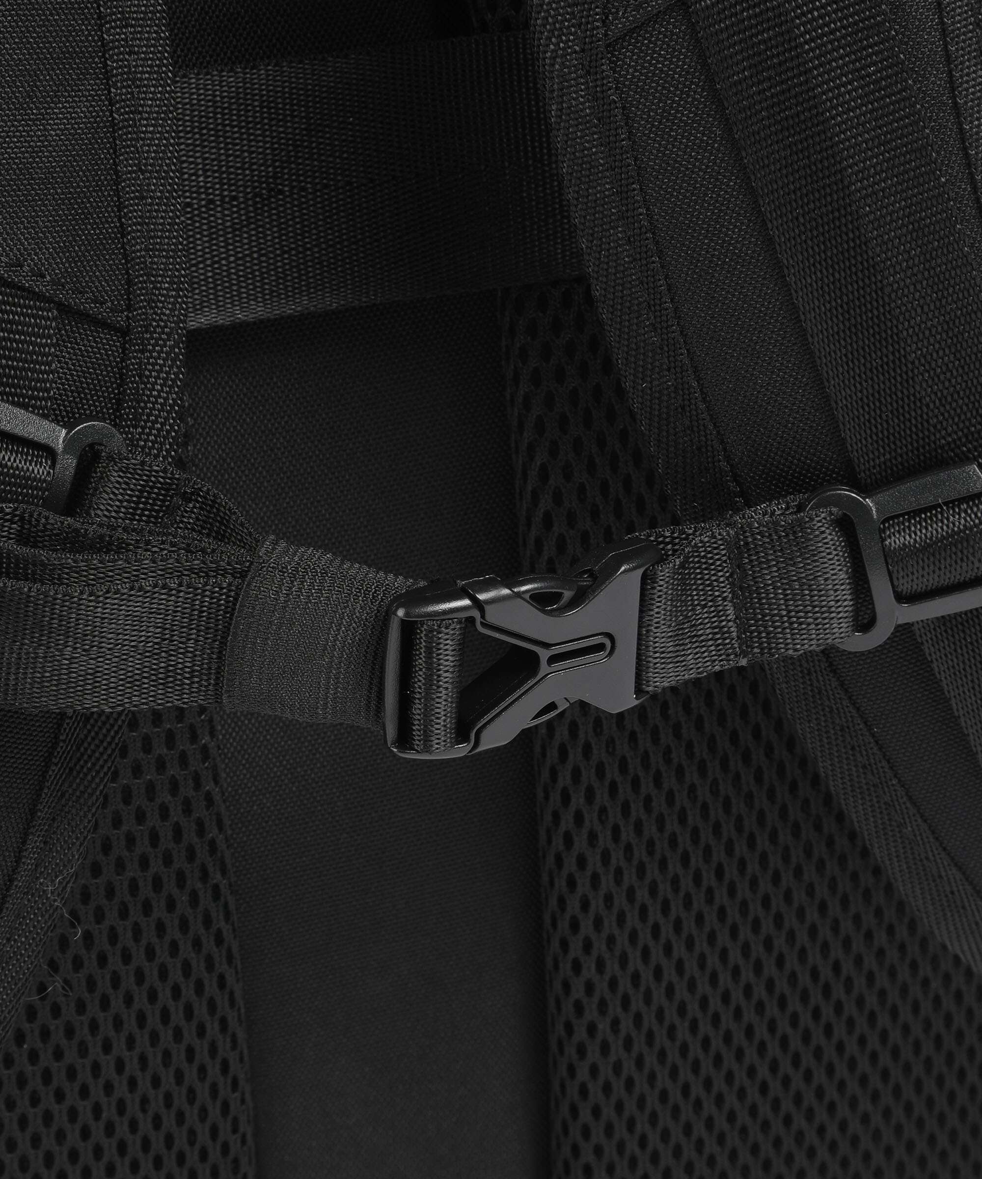 Jump Dunaa 31 Travel backpack noir/black
