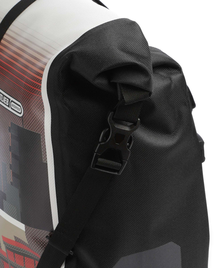 Ortlieb Back-Roller Design 20 Luggage bag morning routine