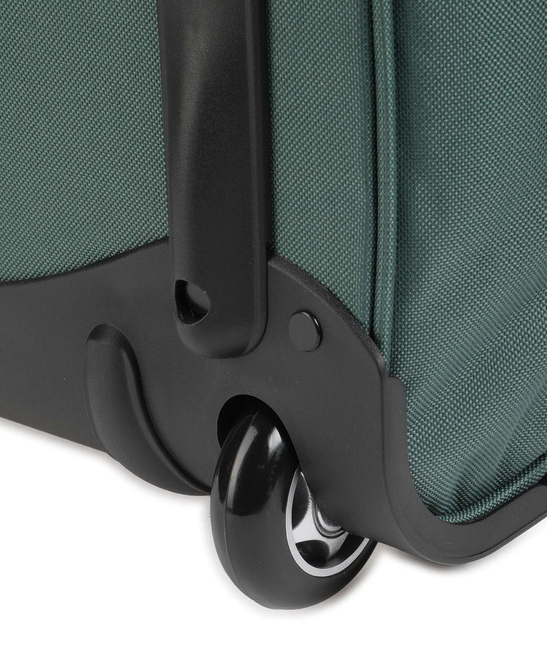 Travelite Basics Exp Travel bag with wheels grün