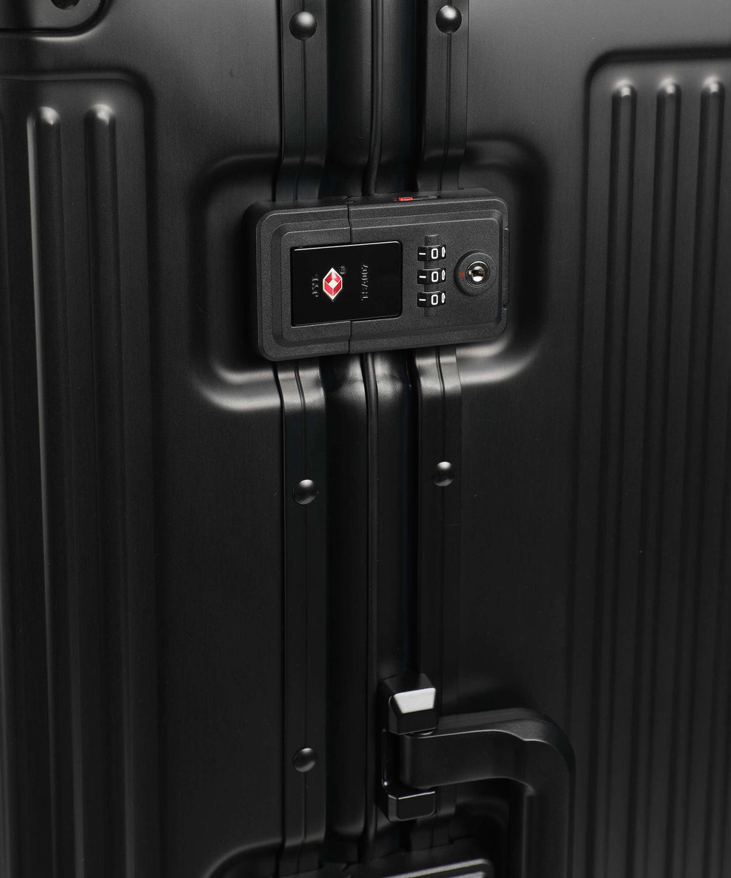 Travelite Next Spinner (4 wheels) schwarz