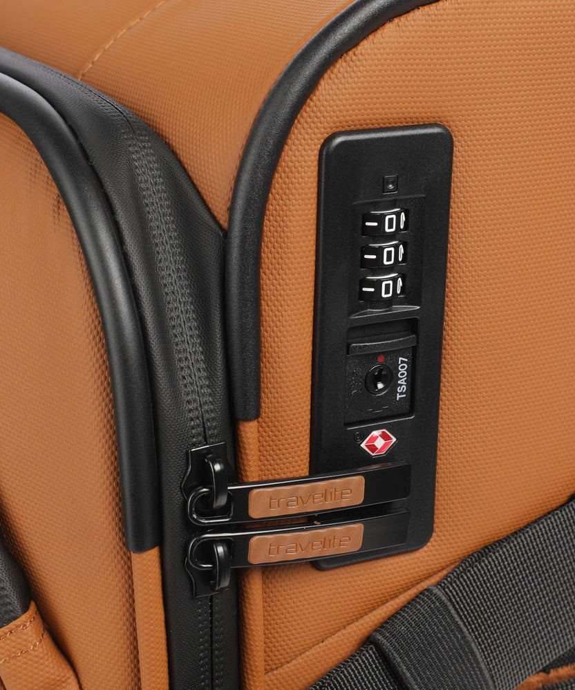 Travelite Briize Spinner (4 wheels) curry