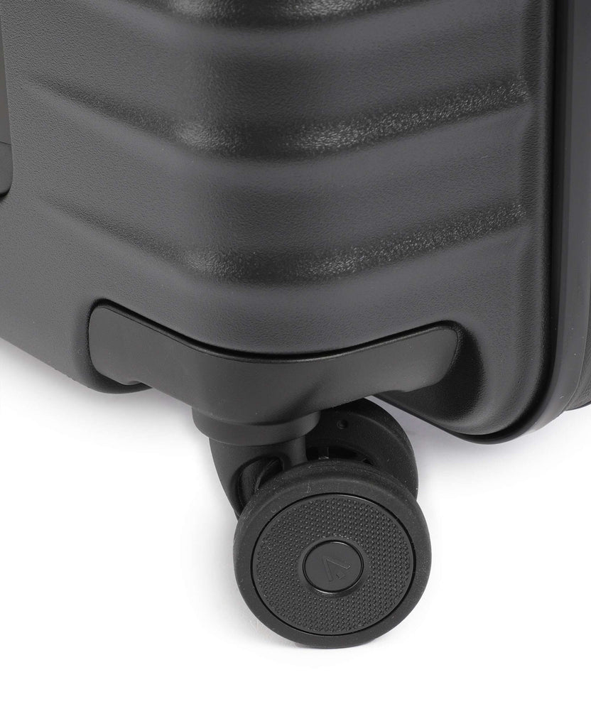 Titan Upgrade Spinner (4 wheels) nightshade black