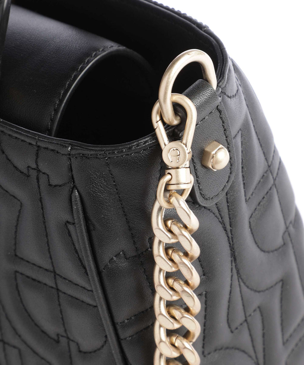 Aigner Diadora M Handbag black
