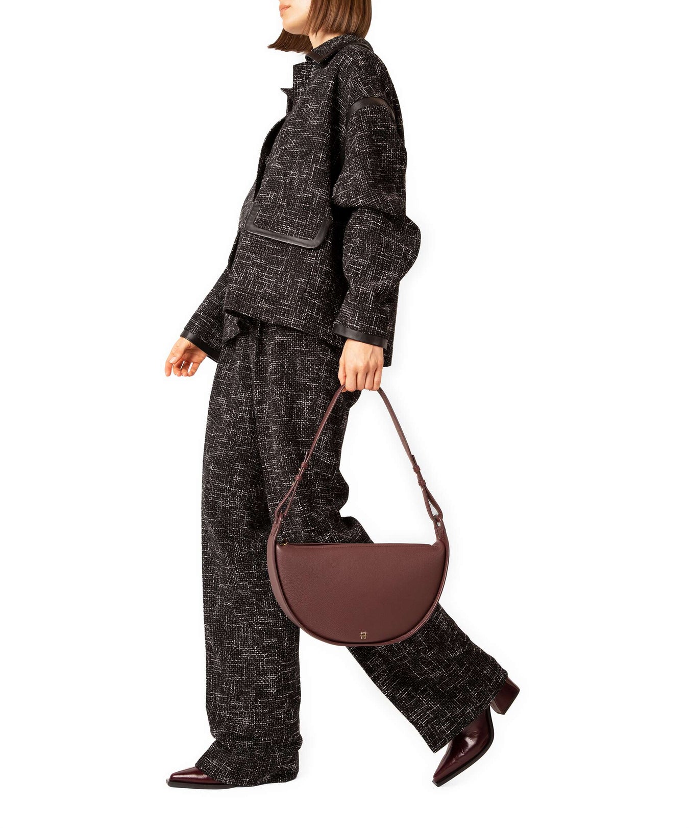 Aigner Eliza S Hobo bag port red