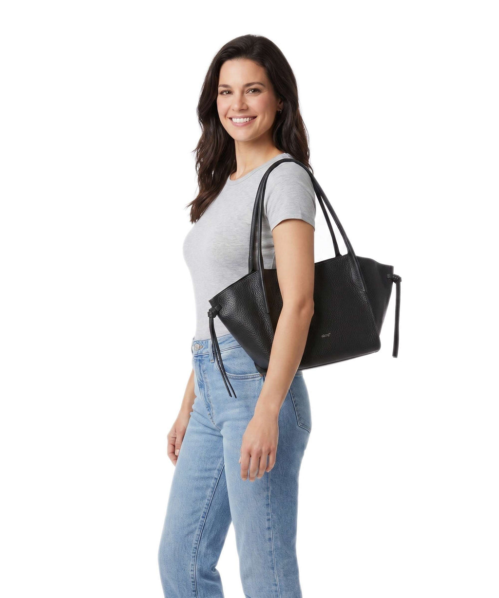 Abro Tekla Vibe Small Shoulder bag black/nickel