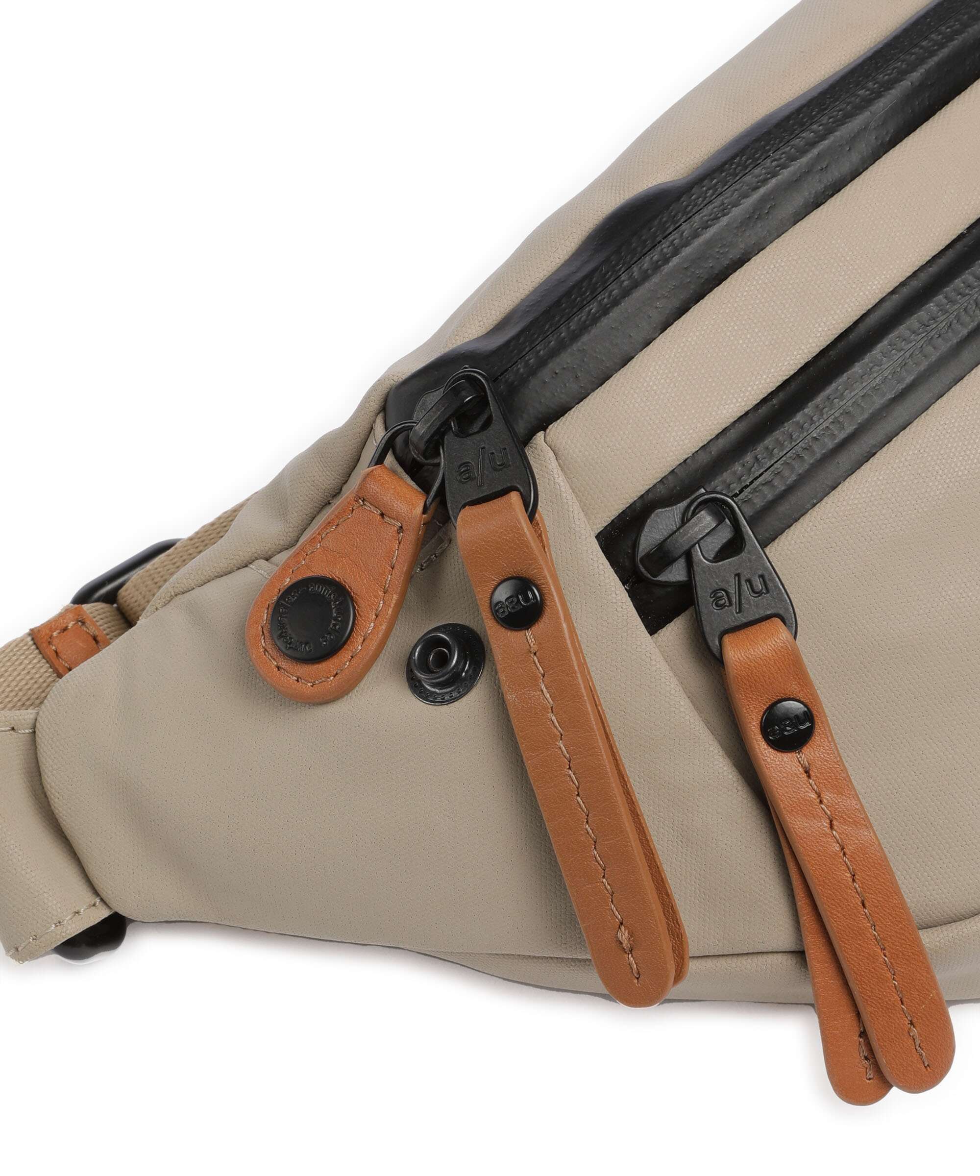 Aunts & Uncles Japan Ichikawa Belt bag nomad