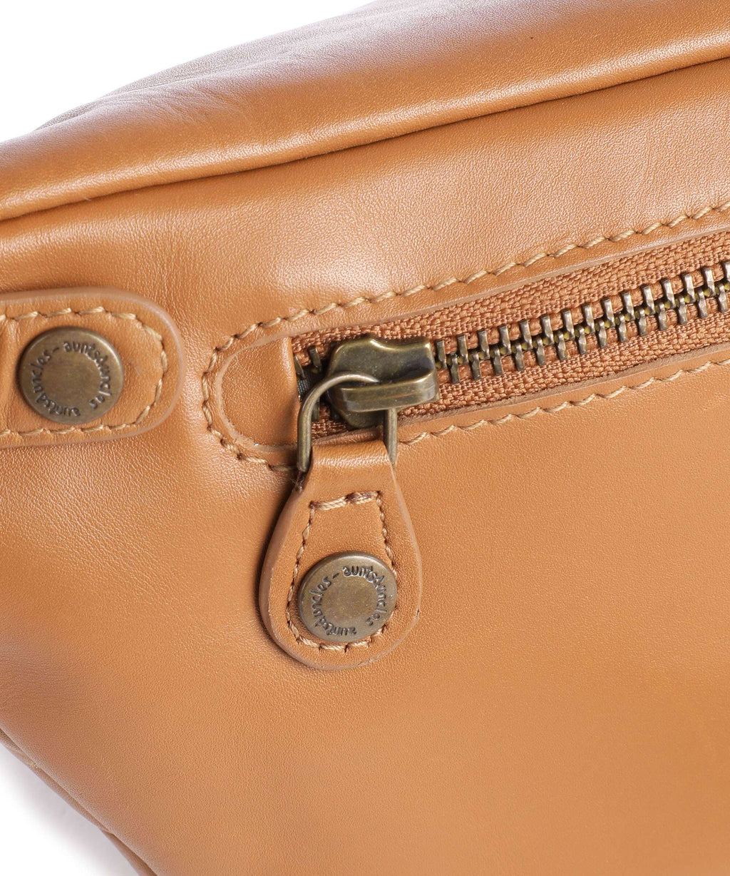 Aunts & Uncles Jamie's Orchard Bilberry Fanny pack cognac