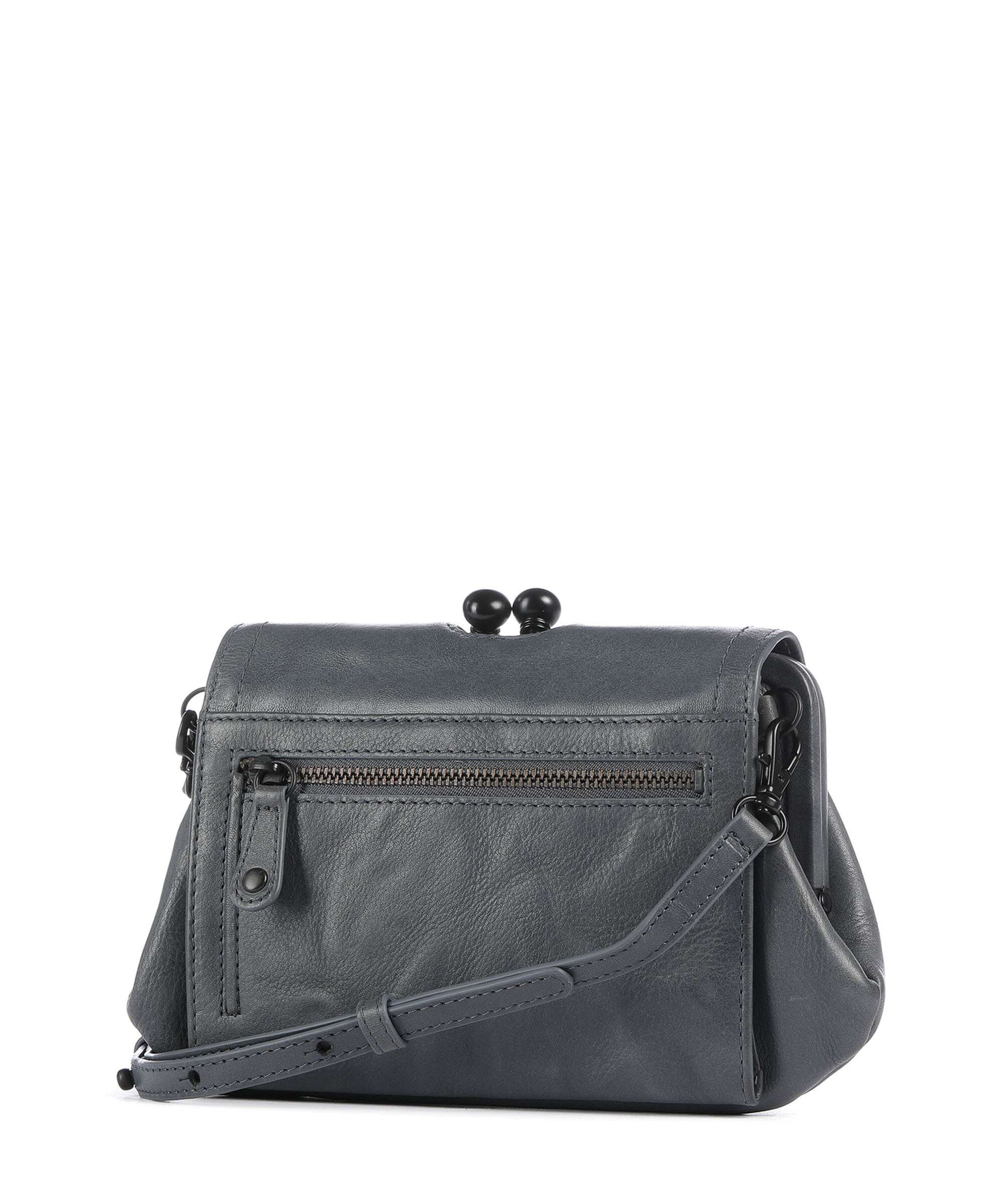 Aunts & Uncles Grandma's Luxury Club Mrs. Whoopie Pie Crossbody bag wind