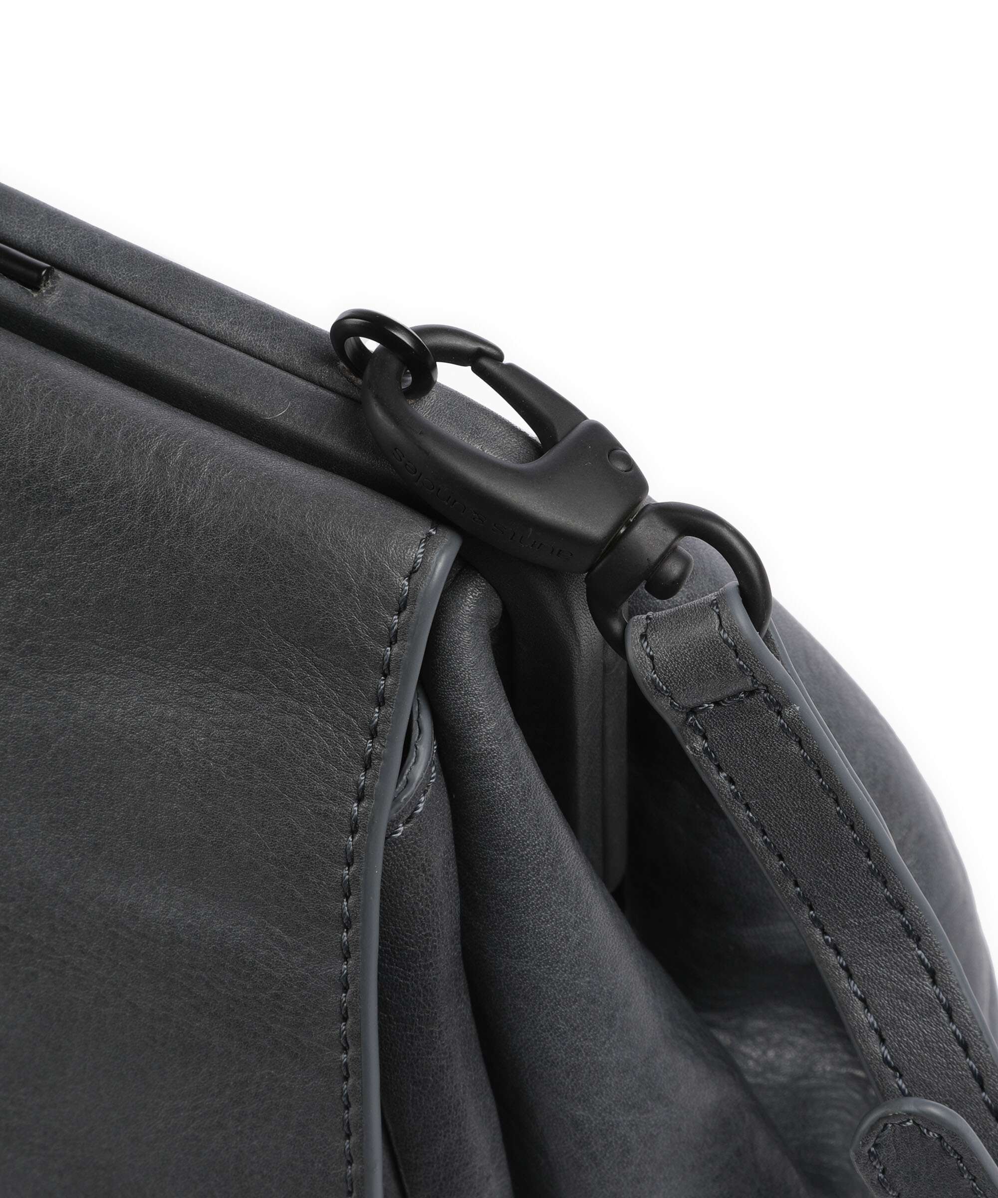 Aunts & Uncles Grandma's Luxury Club Mrs. Cake Pop Crossbody bag wind