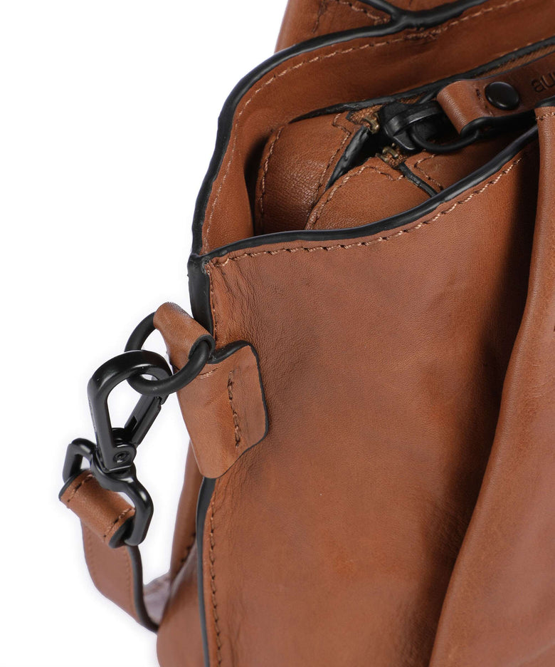 Aunts & Uncles Grandma's Luxury Club Mrs. Plum Crumble Handbag caramel