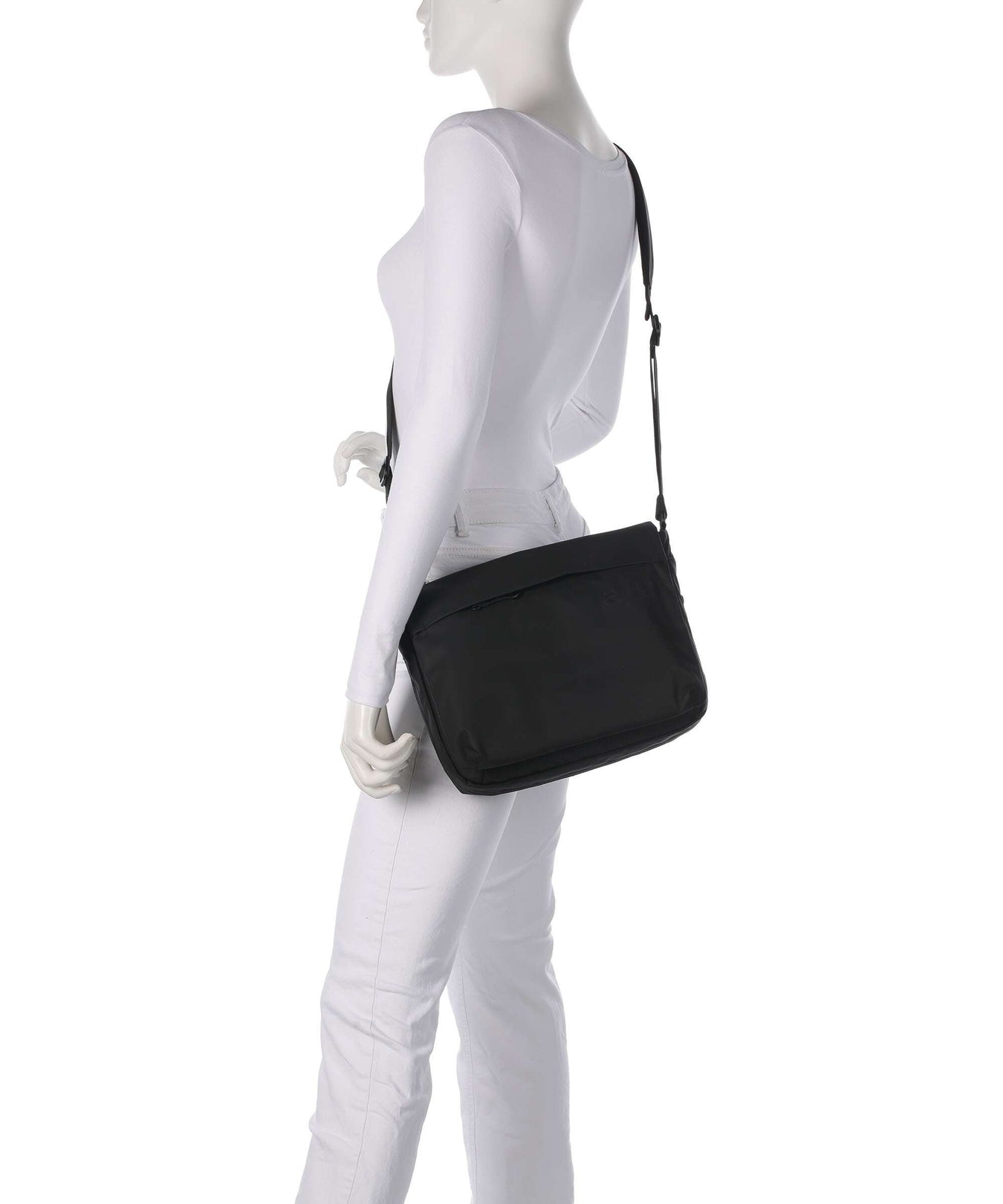 Aunts & Uncles Japan Lite Aoki Messenger bag black