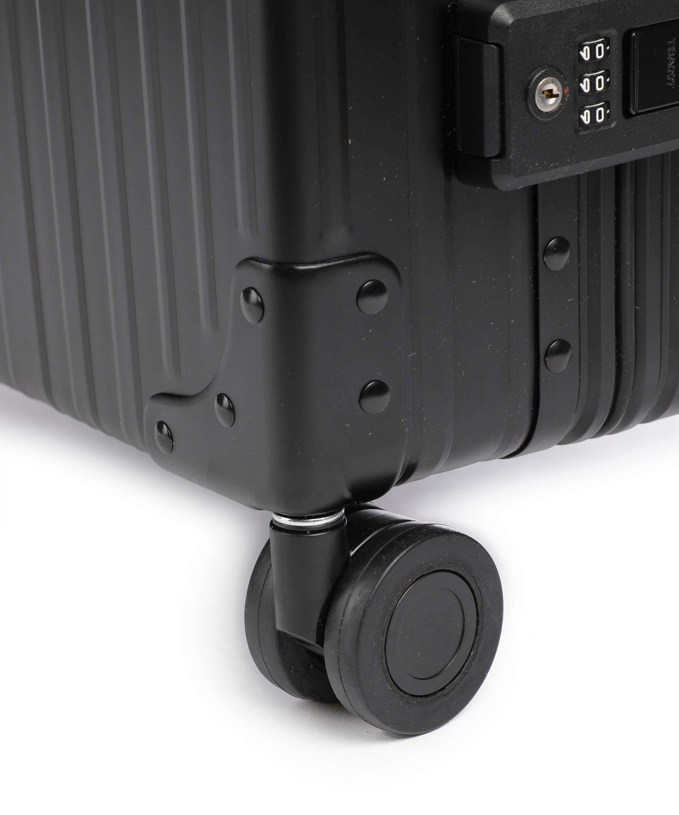 Aleon Classic 21 International Spinner (4 wheels) onyx