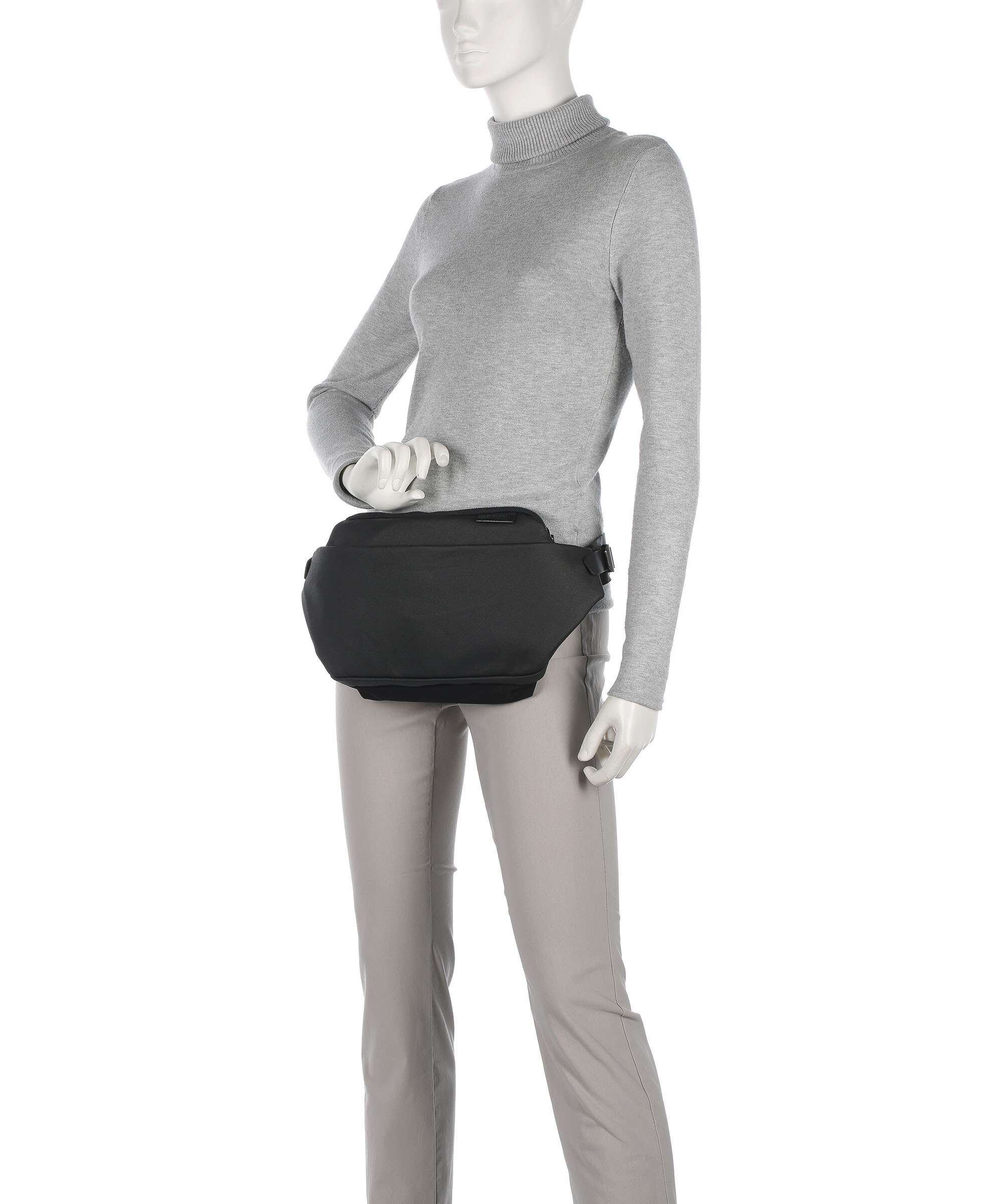 Côte&Ciel Isarau Belt bag black