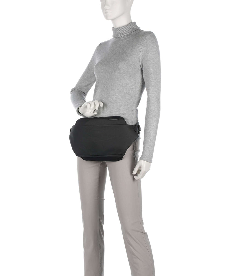 Côte&Ciel Coated Canvas Isarau Fanny pack black