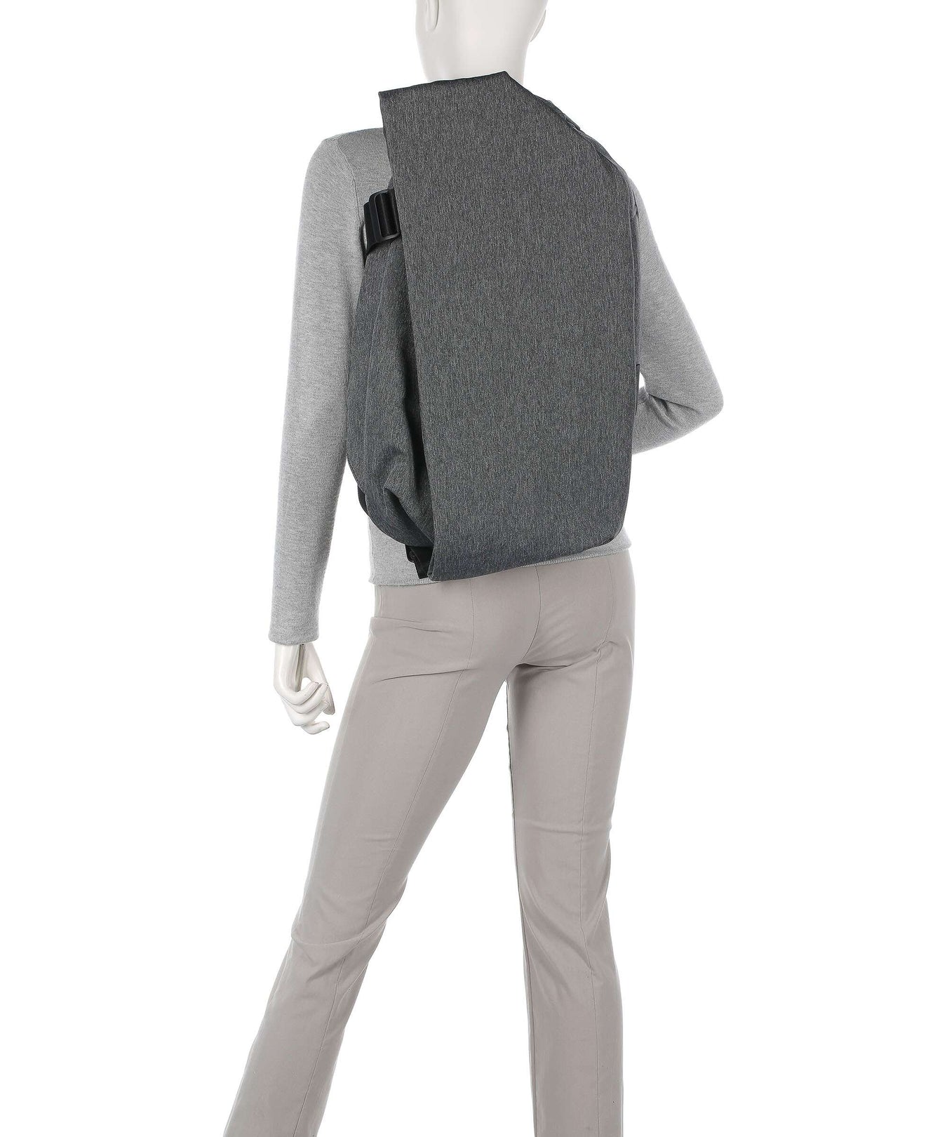 Côte&Ciel Smooth Isar Medium Backpack black melange