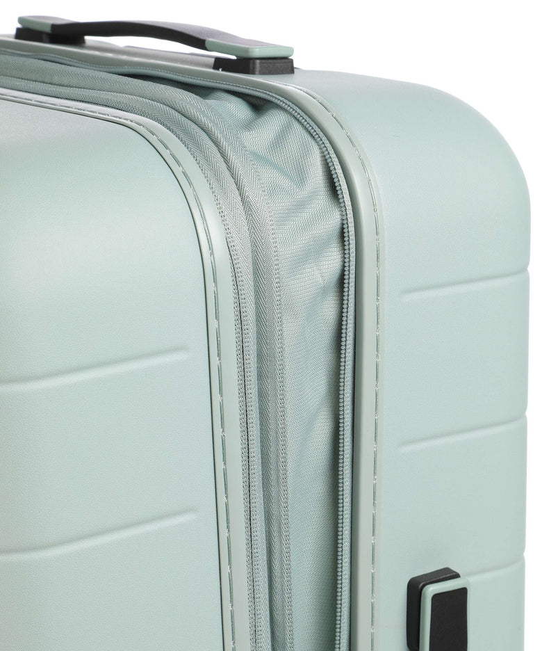 American Tourister Novastream Spinner (4 wheels) nomad green