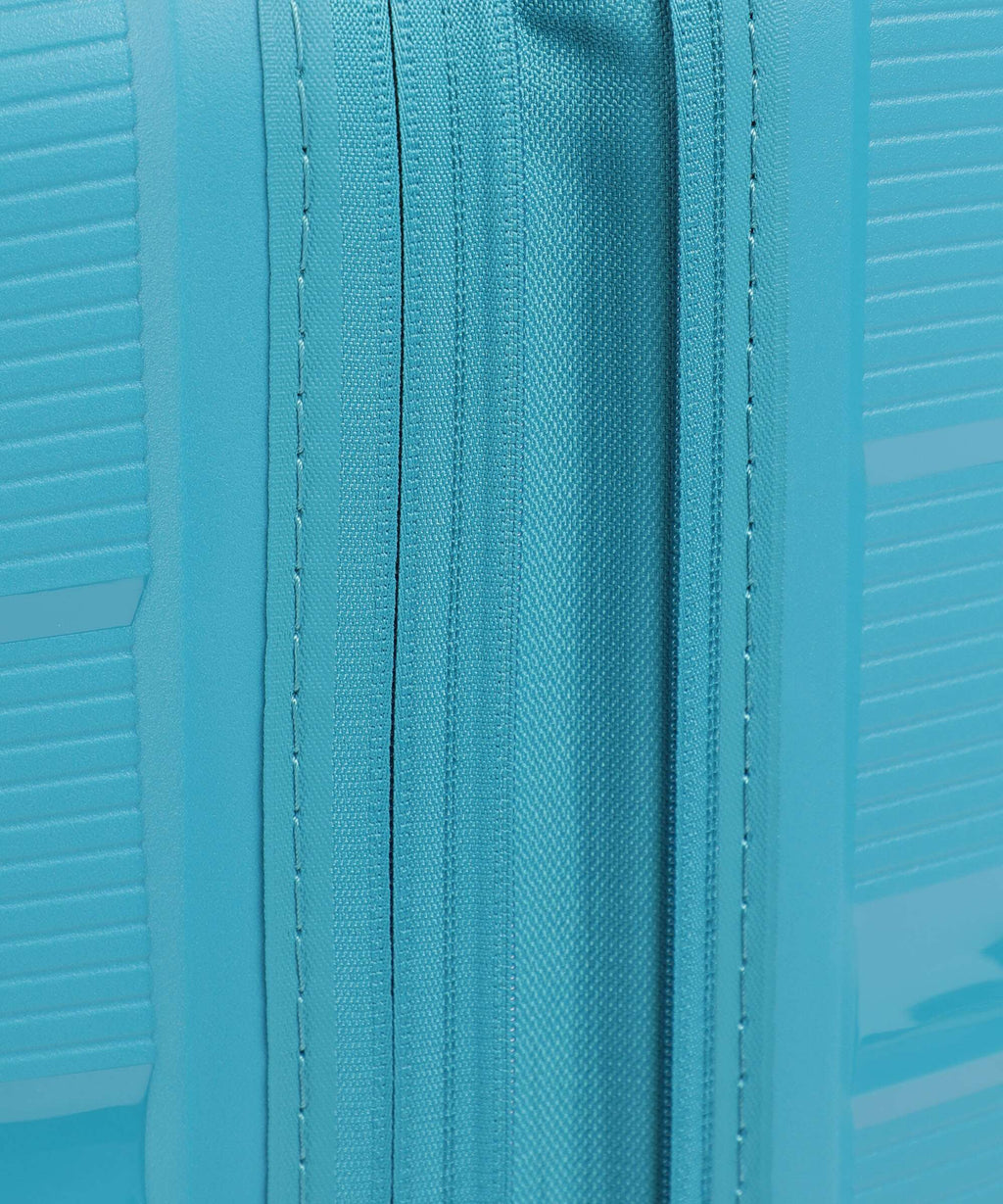 American Tourister Starvibe Spinner (4 wheels) verdigris