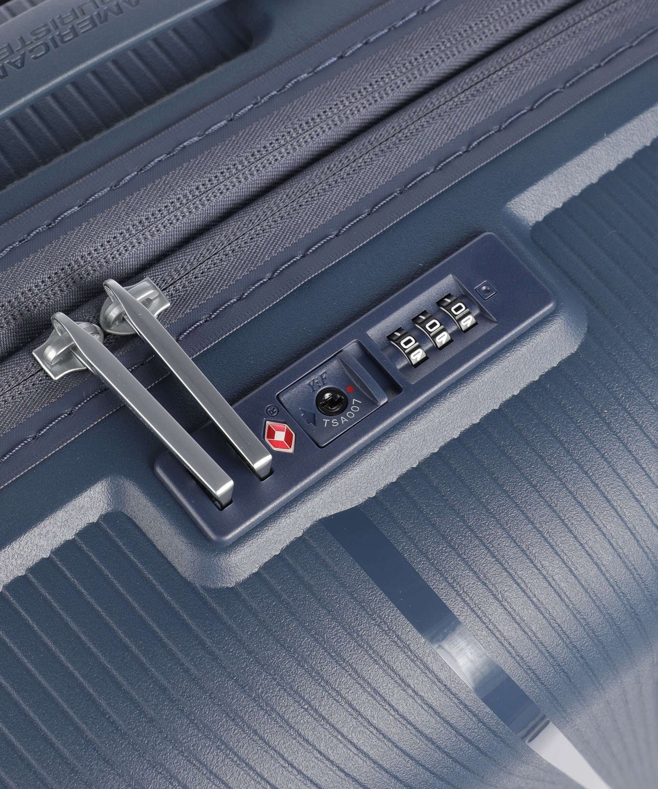 American Tourister Starvibe Spinner (4 wheels) navy