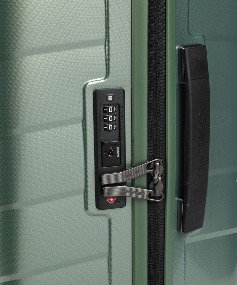 Samsonite Attrix Spinner (4 wheels) basil green