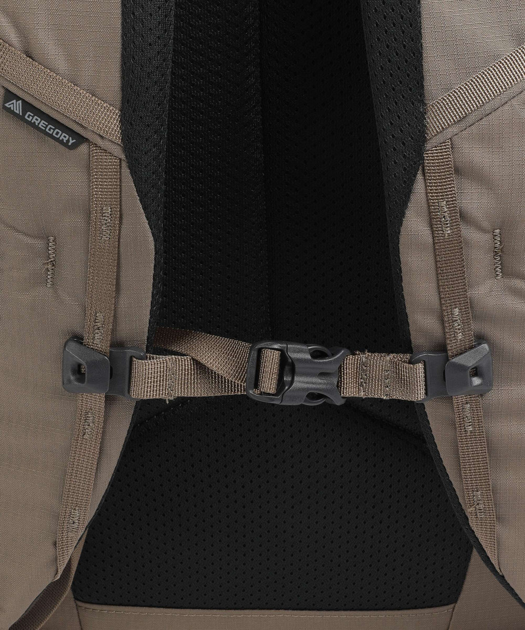 Gregory Retna 28 Hiking backpack mirage tan