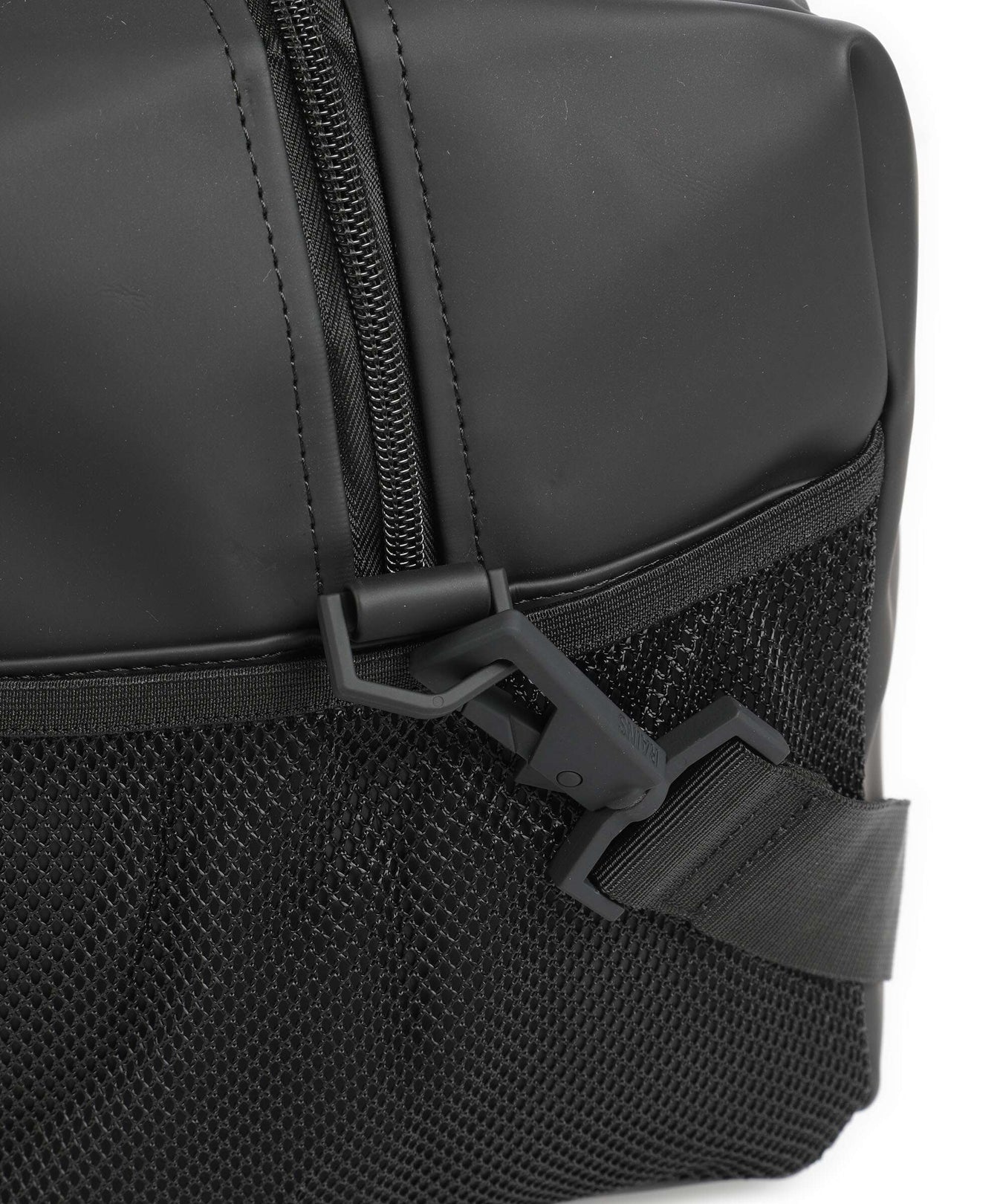 Rains Trail Weekend bag black
