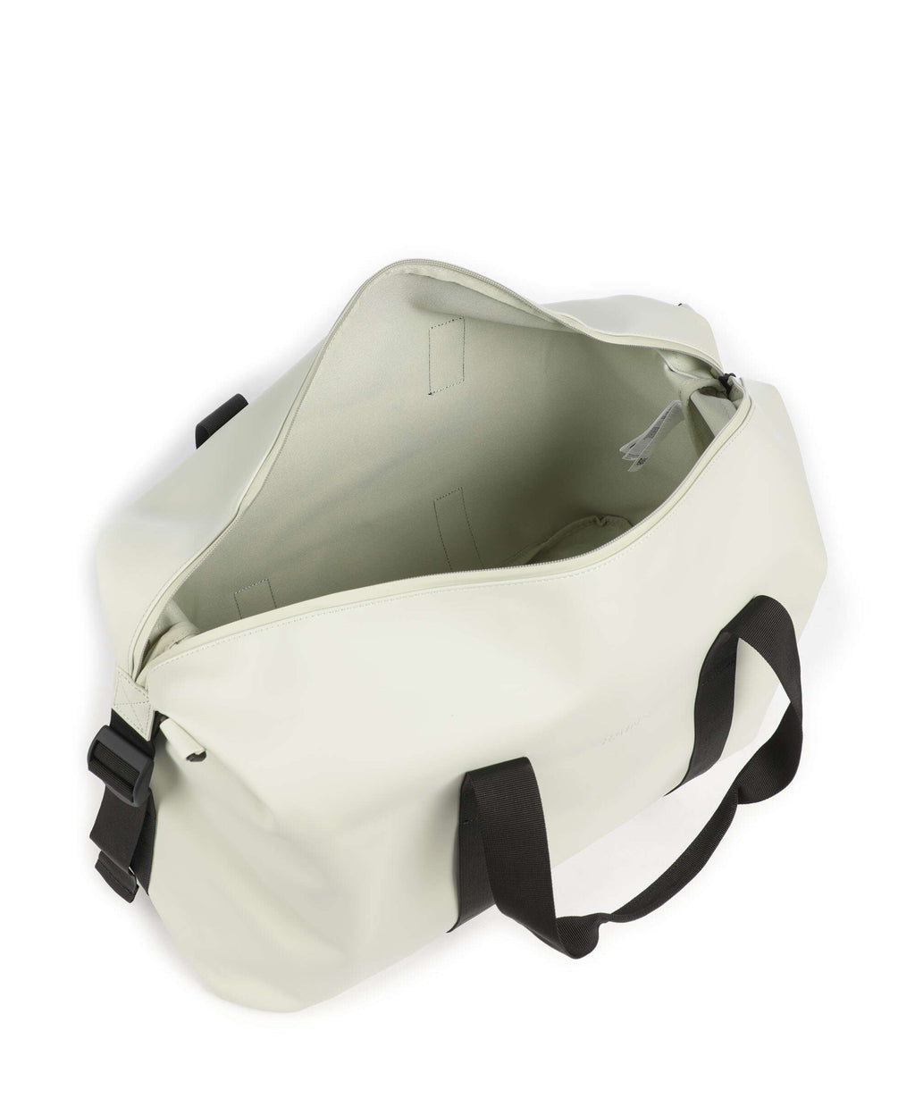 Rains Hilo Weekend bag daze