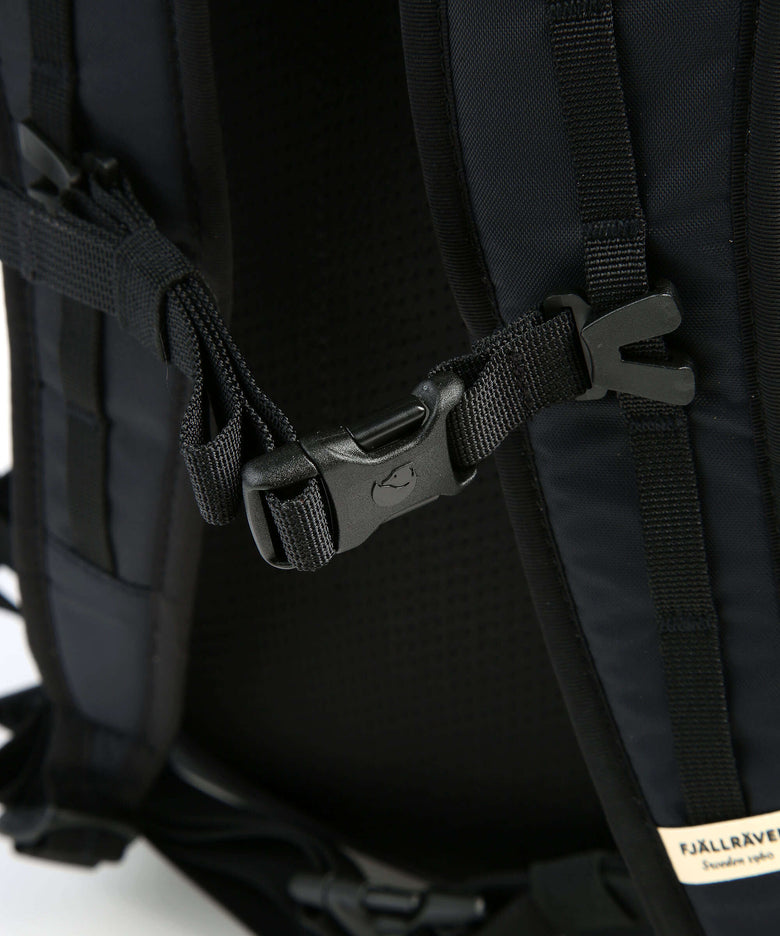 Fjällräven High Coast 26 Rolltop backpack black