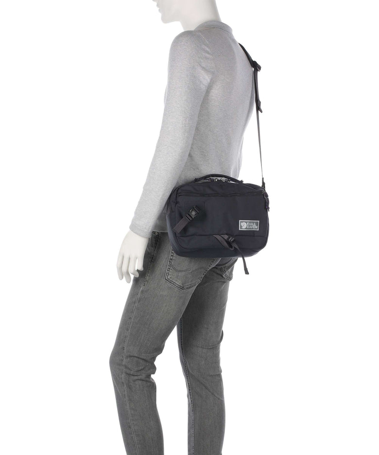 Fjällräven Vardag 6 Crossbody bag coal black