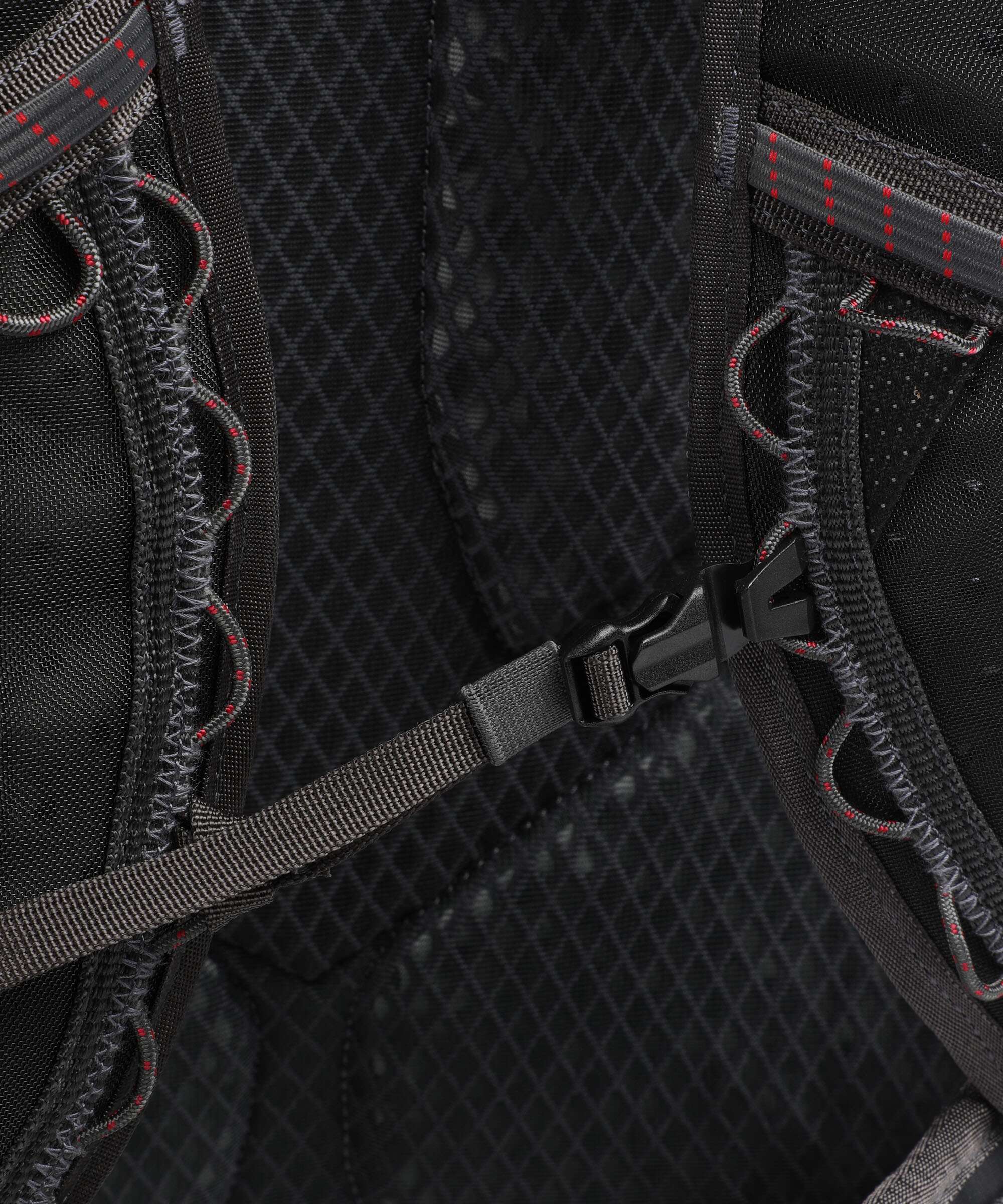 Klättermusen Gilling 26L Hiking backpack raven