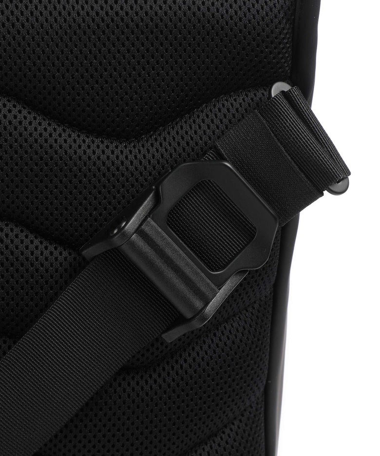 Sandqvist Stream Messenger bag black