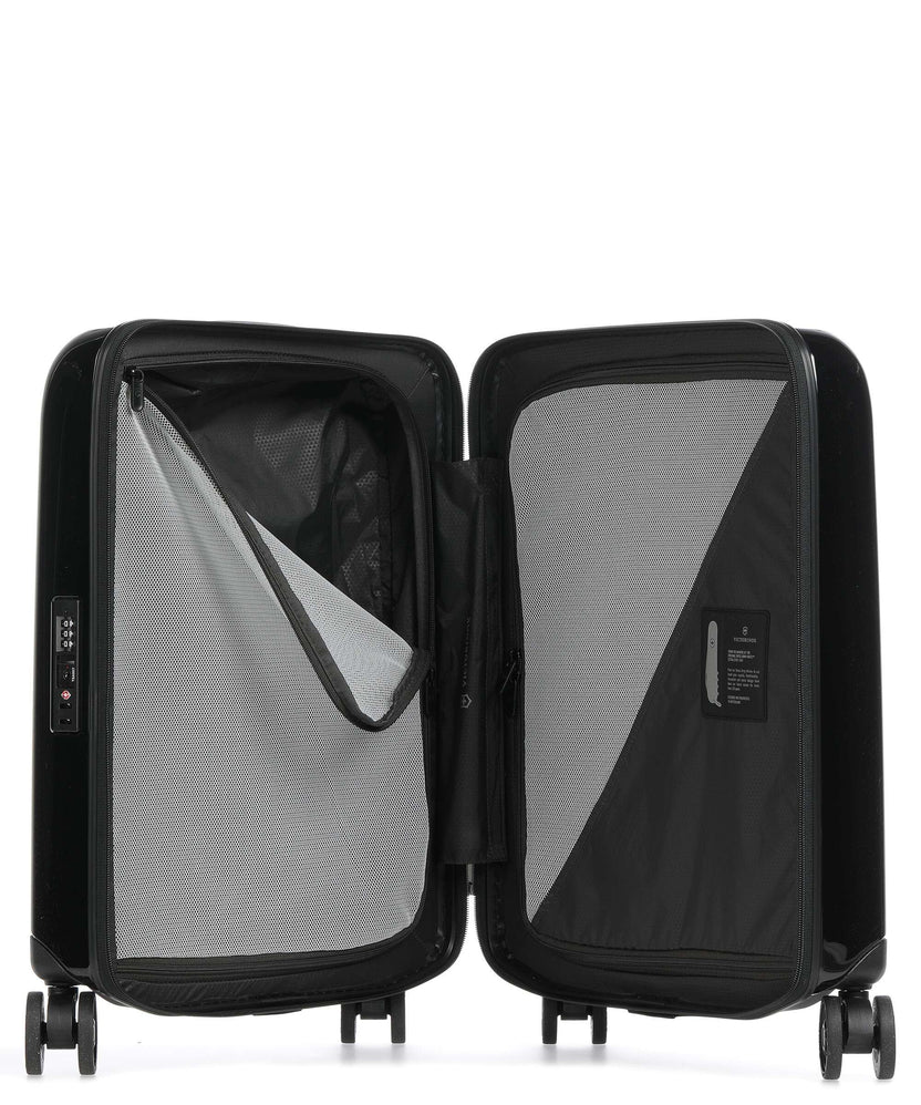 Victorinox Airox Global Spinner (4 wheels) black