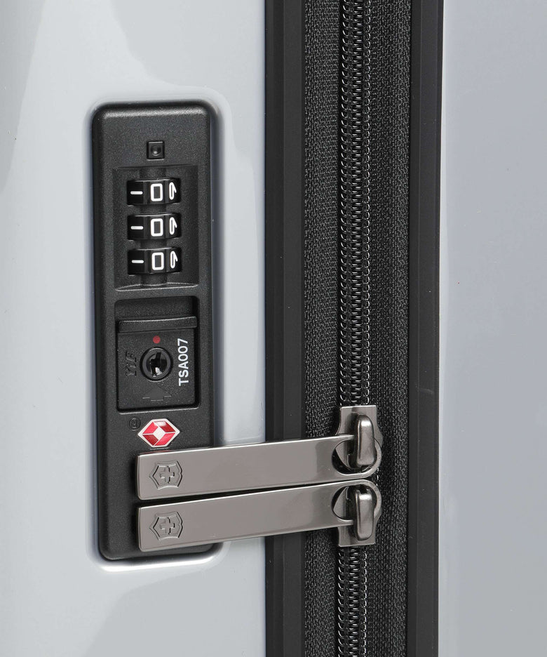 Victorinox Airox Frequent Flyer Spinner (4 wheels) silver