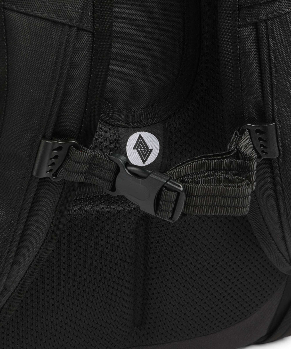 Nitro Future Hero 37 Backpack true black