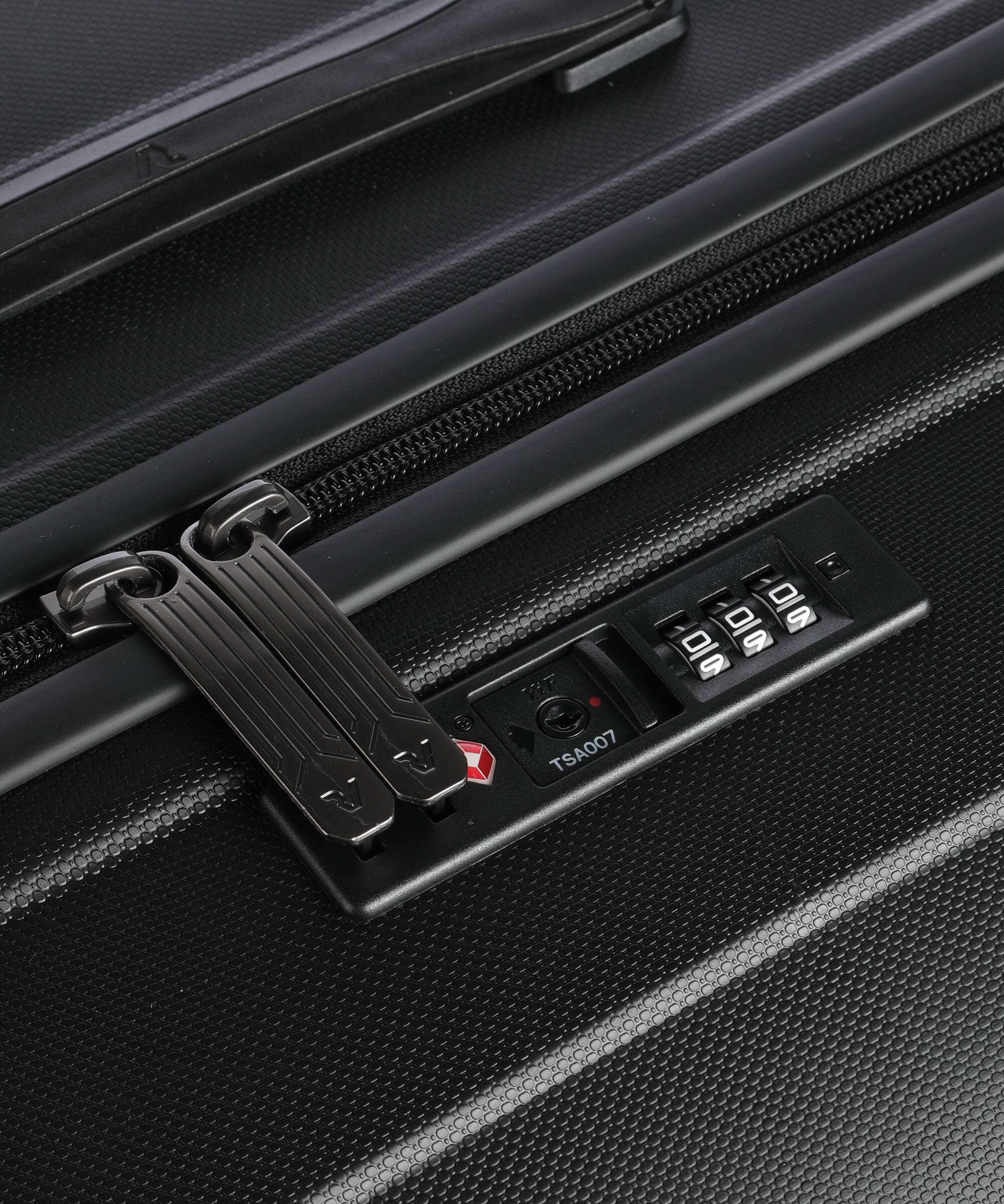 Roncato B-Flying Trunk Spinner (4 wheels) nero