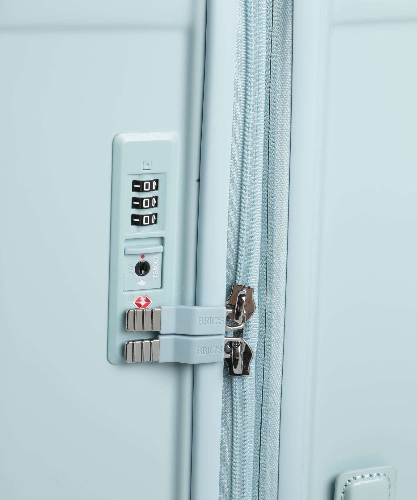 Brics Positano Spinner (4 wheels) hellblau