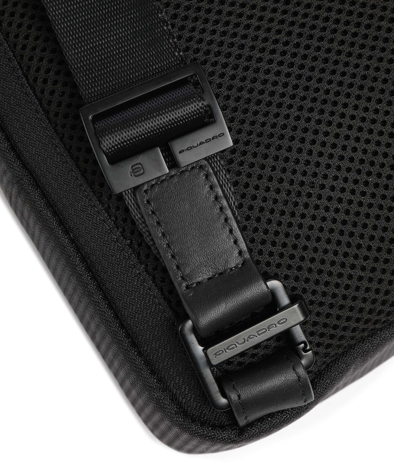 Piquadro Wollem Sling bag black