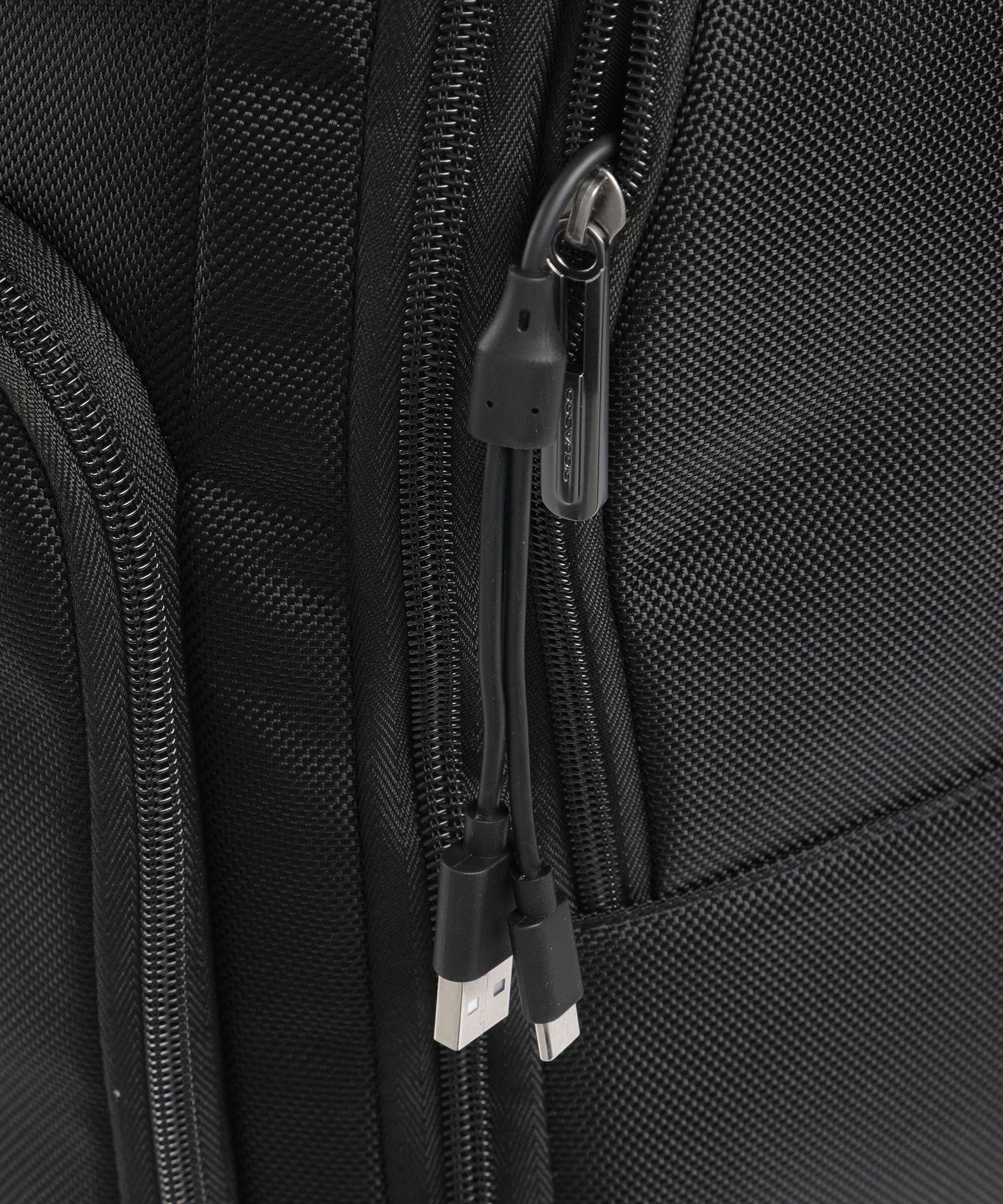 Piquadro Brief S Spinner (4 wheels) nero