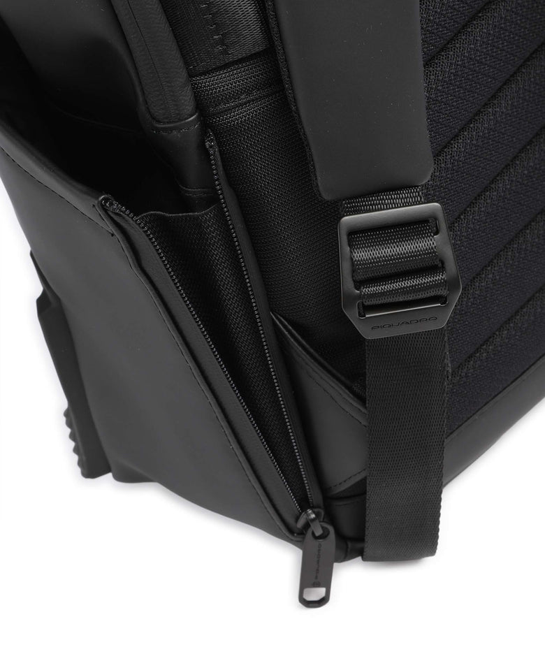 Piquadro Corner 2.0 Backpack black