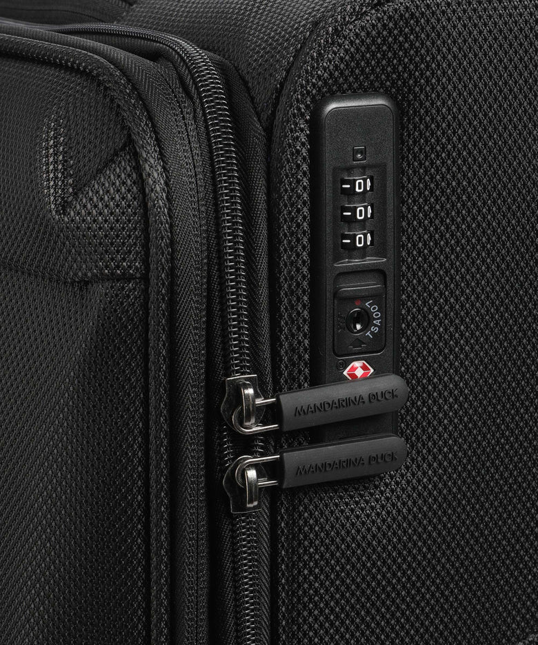 Mandarina Duck Zephyr Spinner (4 wheels) black