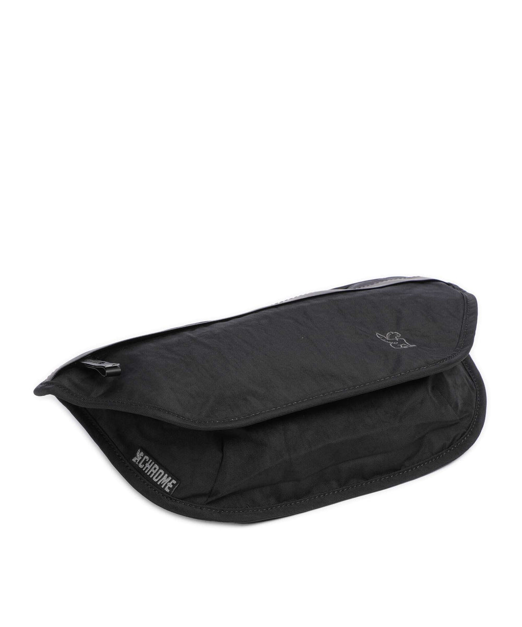 Chrome District Collection Sodo 3L Fanny pack black