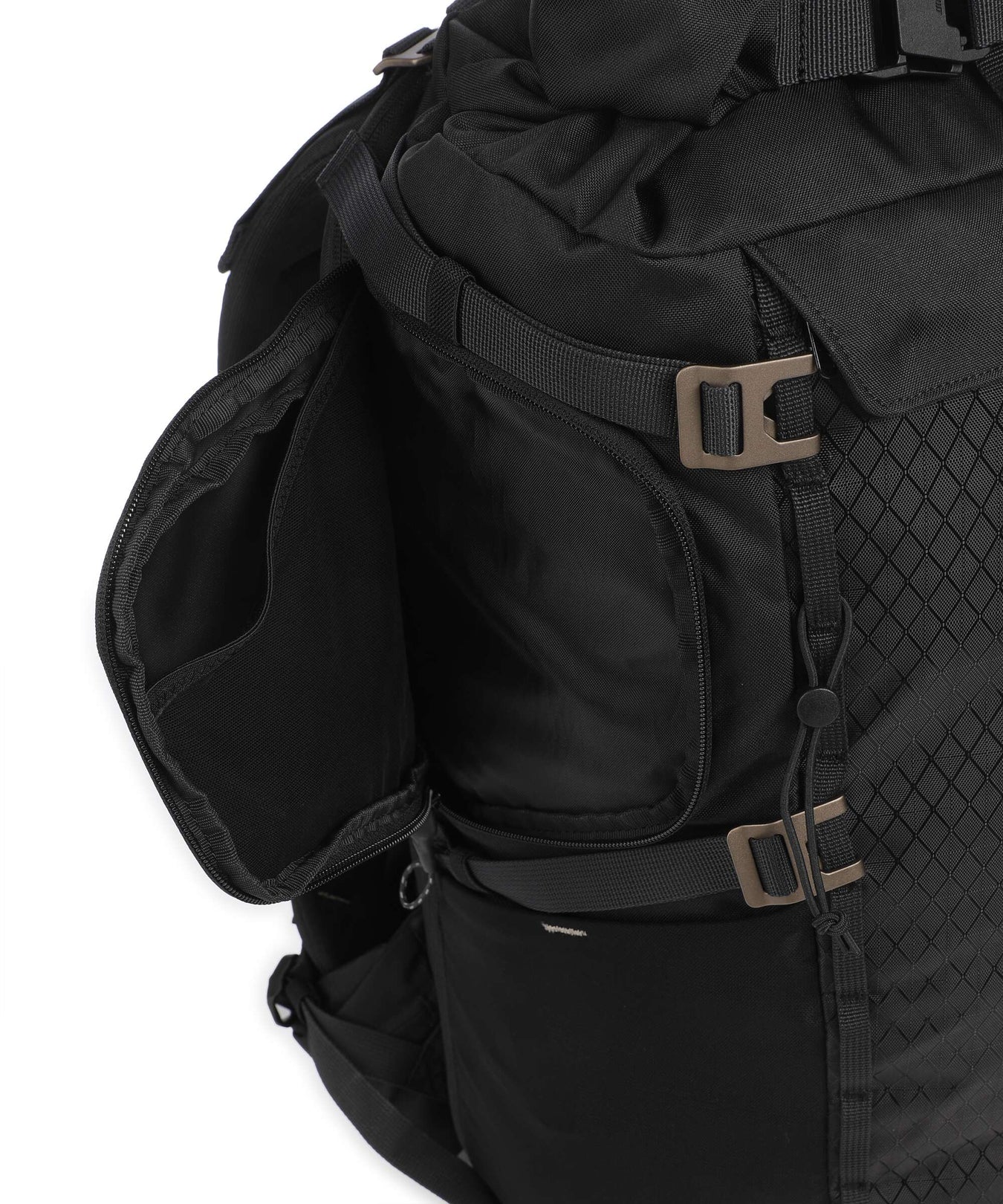 Tropicfeel Shelter Trekking backpack core black