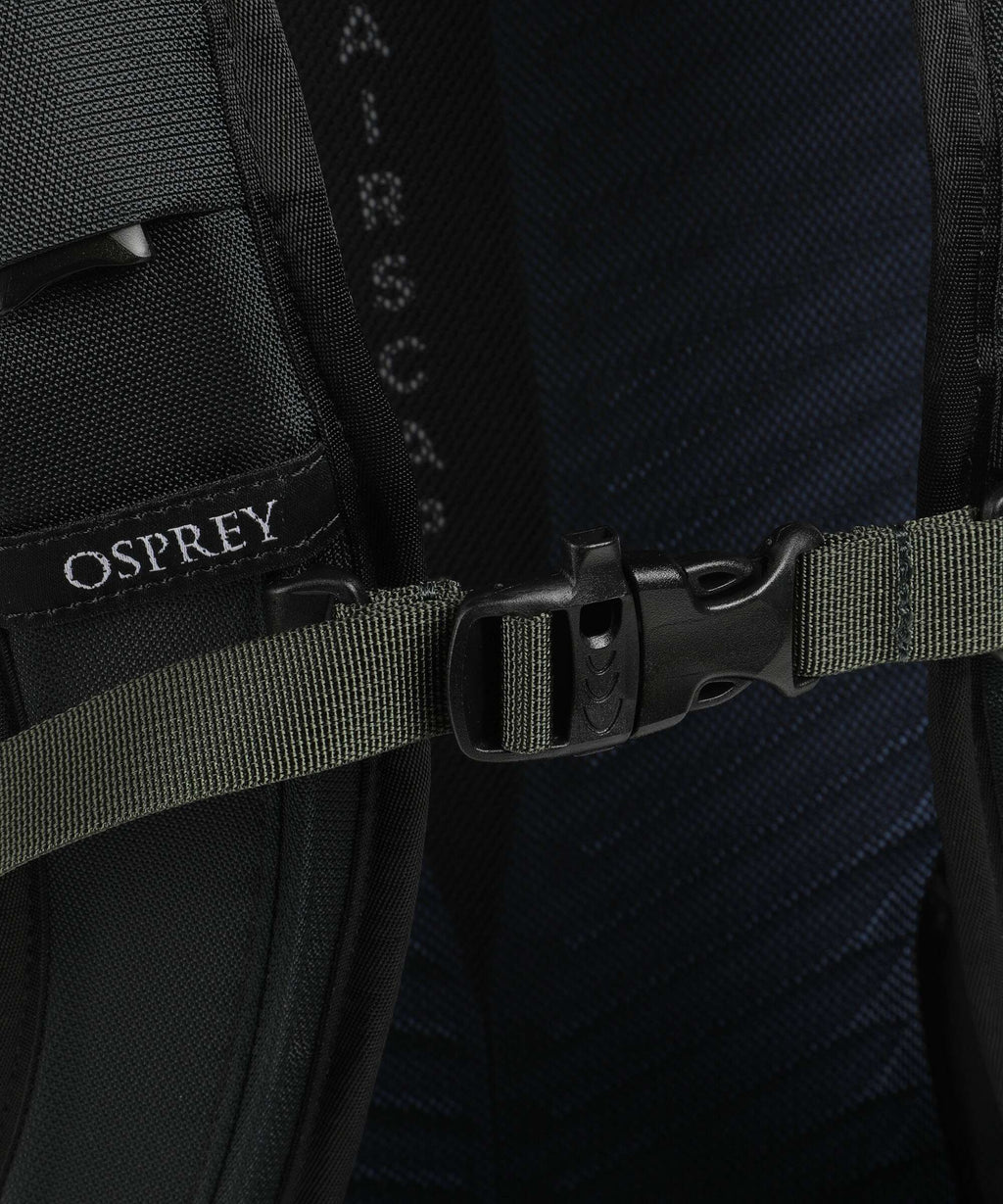 Osprey Farpoint 40 Travel backpack gopher green