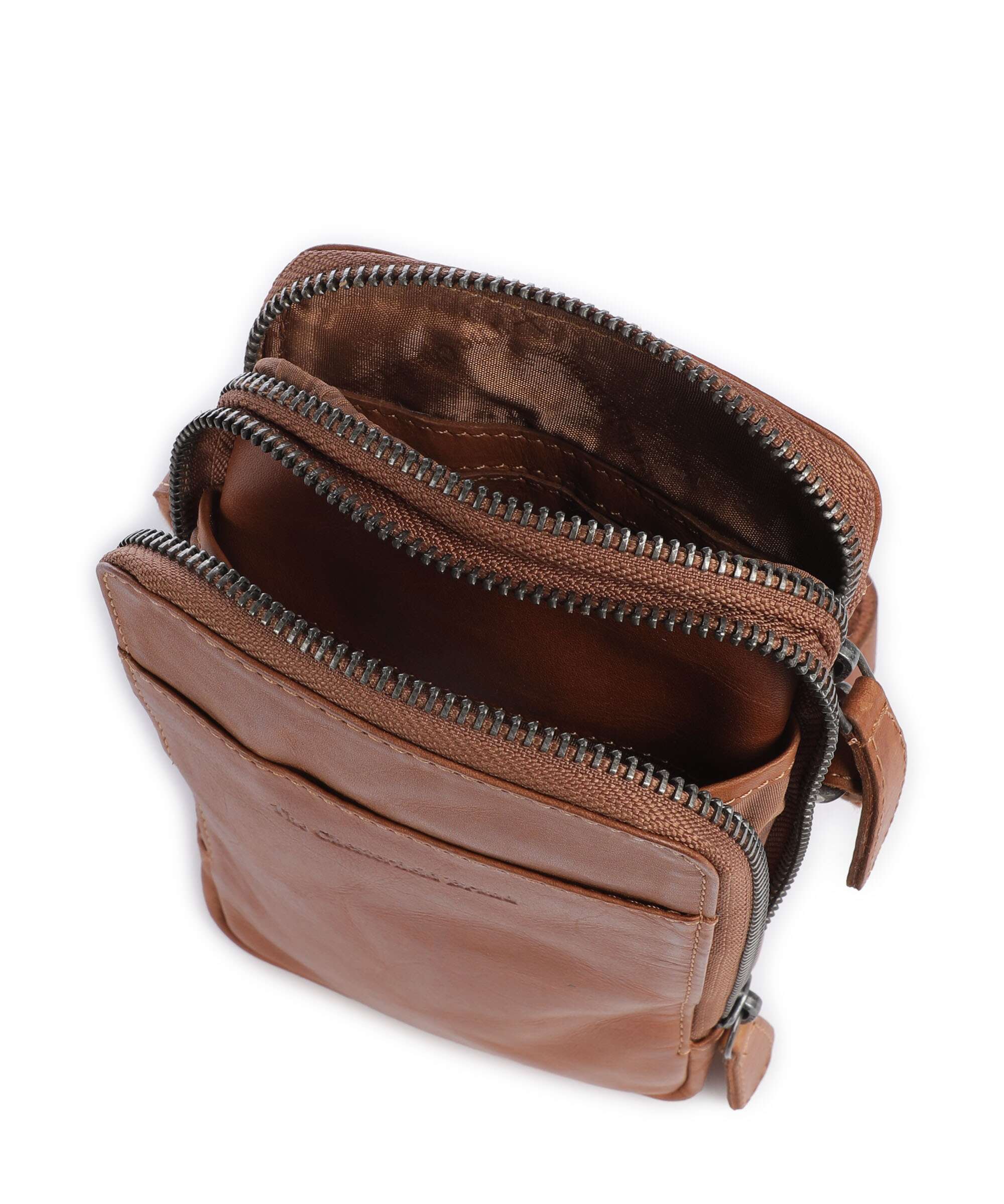 The Chesterfield Brand Wax Pull Up Cow Alesund Phone bag cognac