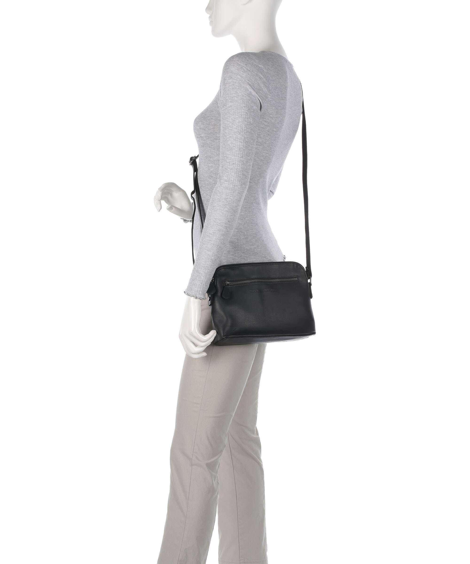 The Chesterfield Brand Wax Pull Up Cow Nebraska Crossbody bag black